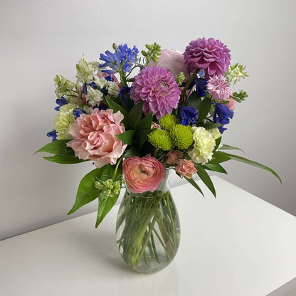 designer's choice small arrangement in vase